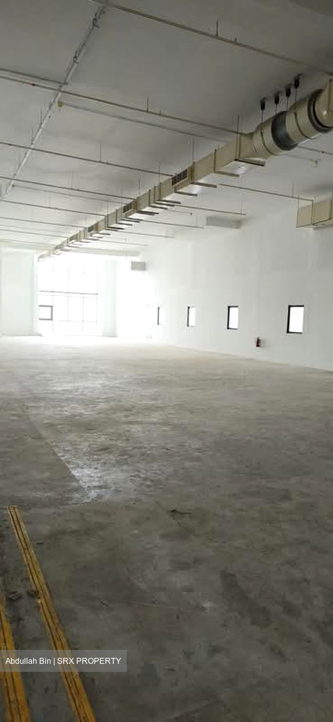 Tuck Lee Building (D19), Factory #590441321